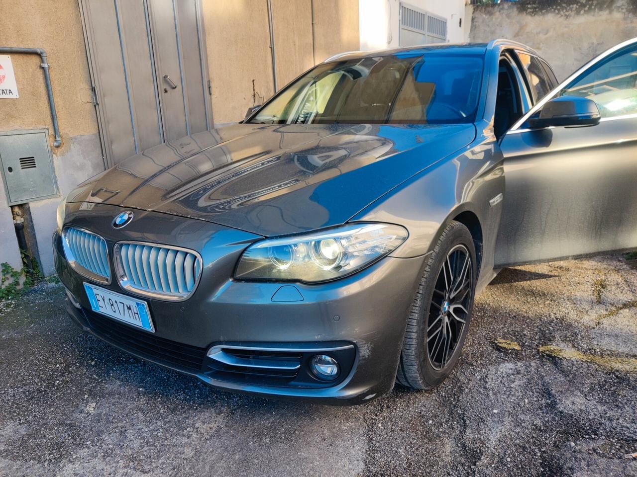 Bmw 520 520d xDrive Touring Luxury