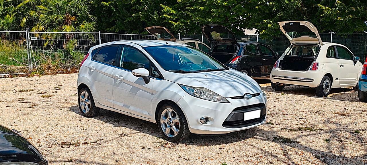 Ford Fiesta 1.2 82 CV 5 porte Titanium