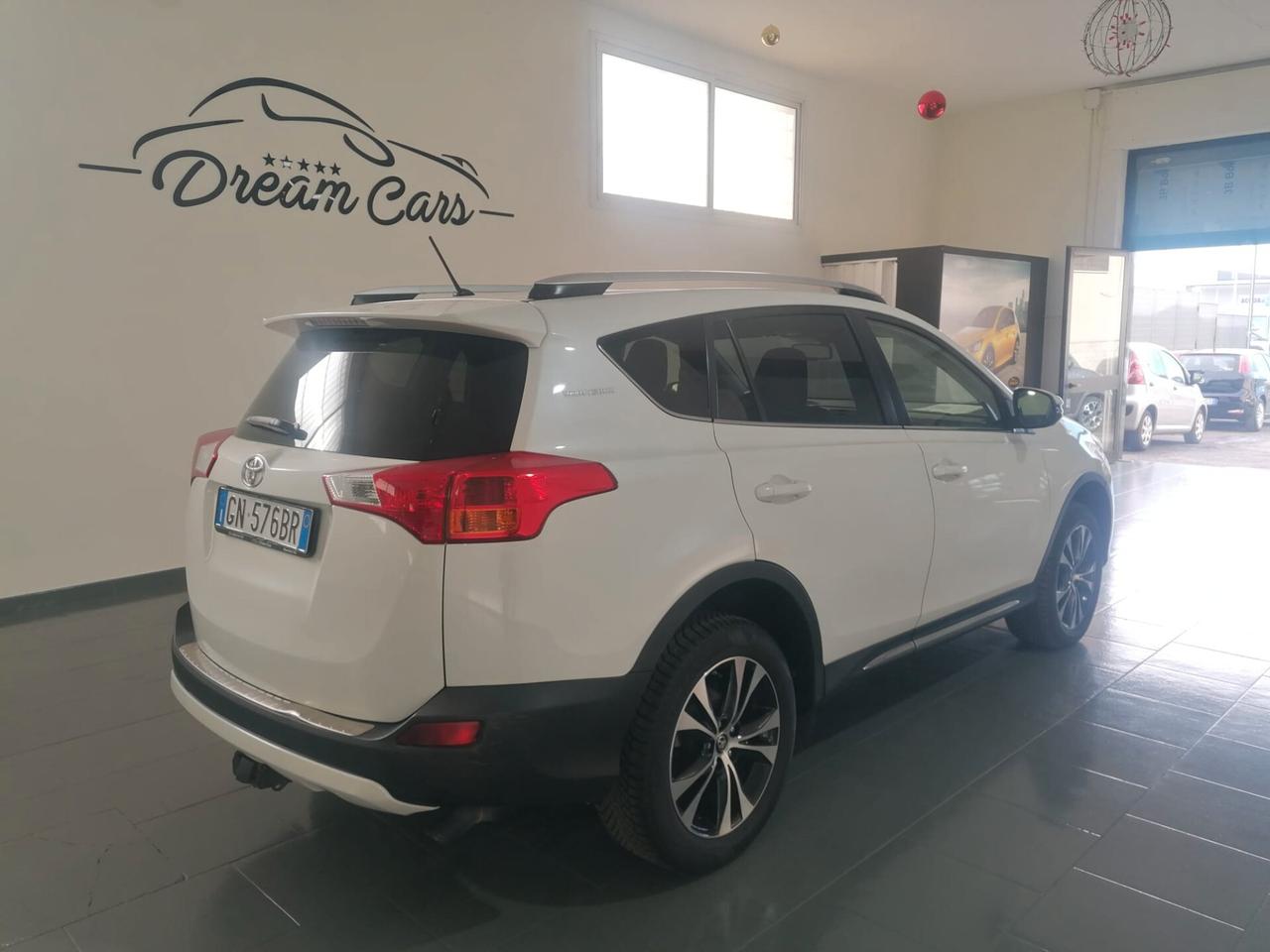 Toyota RAV 4 RAV4 2.2 D-CAT A/T 4WD Lounge White Ed.
