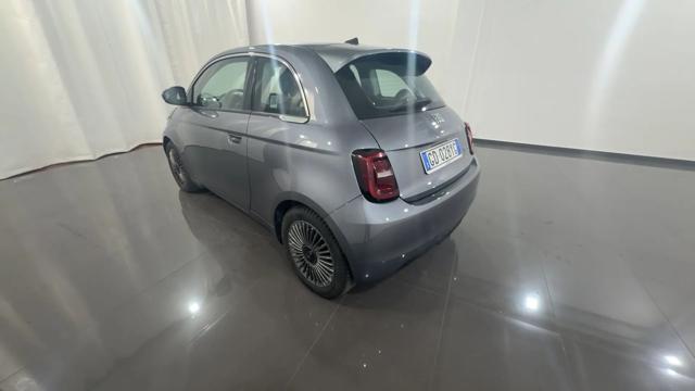 FIAT 500e Berlina 42 kWh Icon