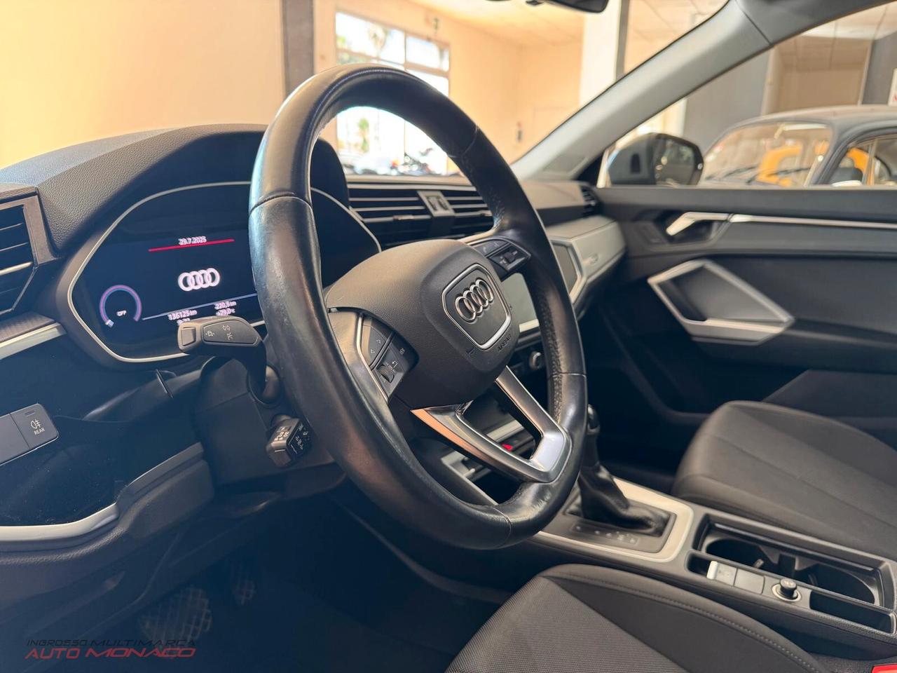 Audi Q3 35 TDI 2.0 150cv S tronic - 2020