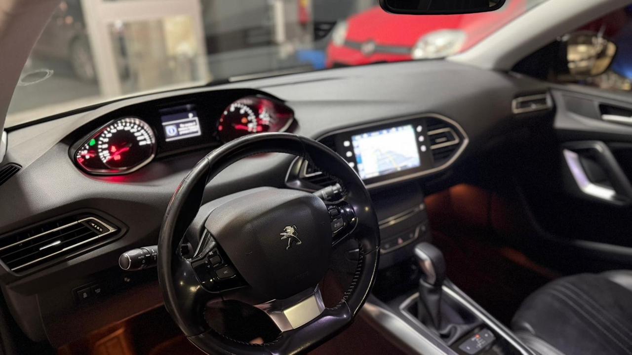 Peugeot 308 150 EAT6 GT Line