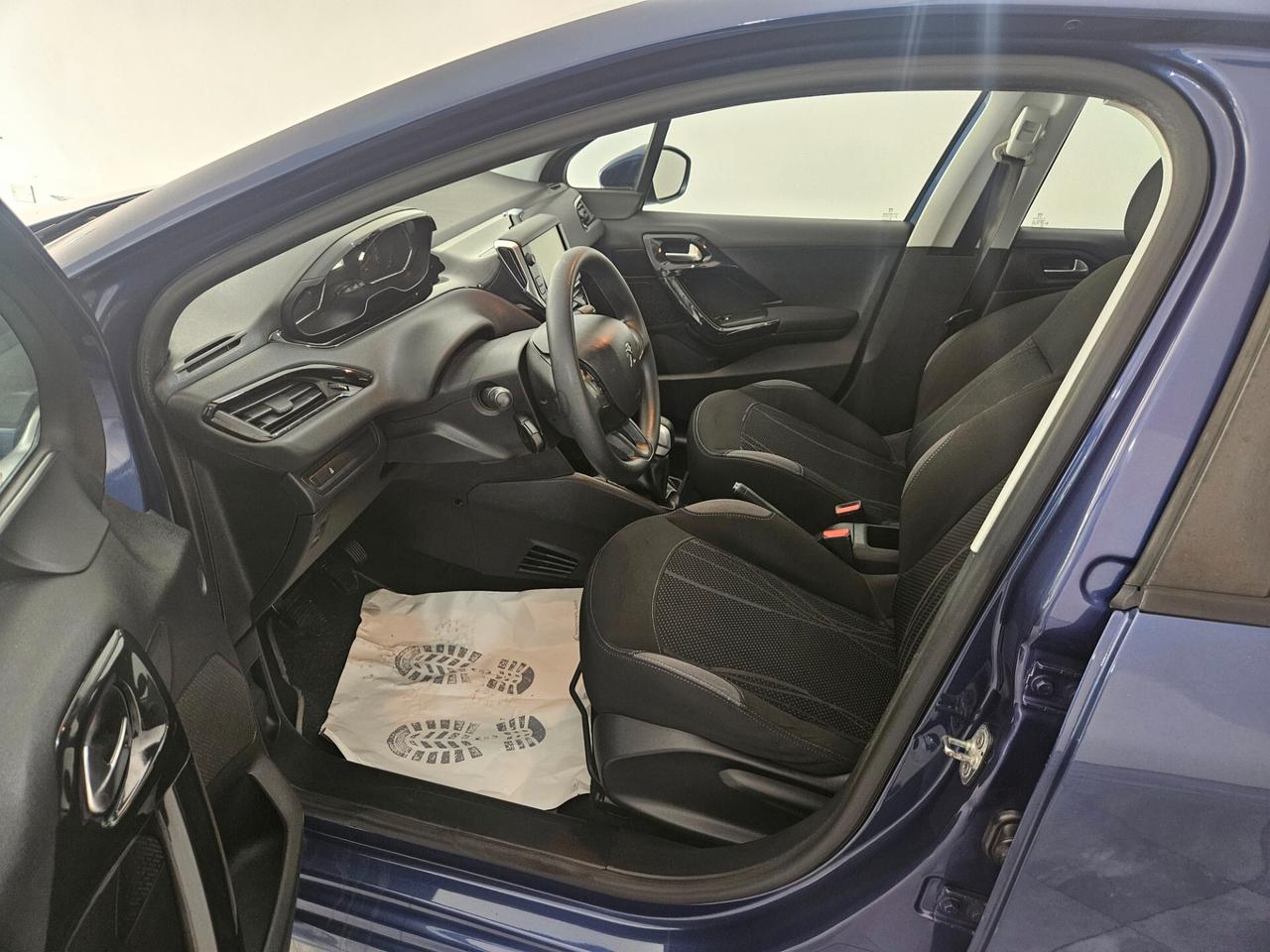 Peugeot 208 1.4 HDi 68 CV 5 porte Active