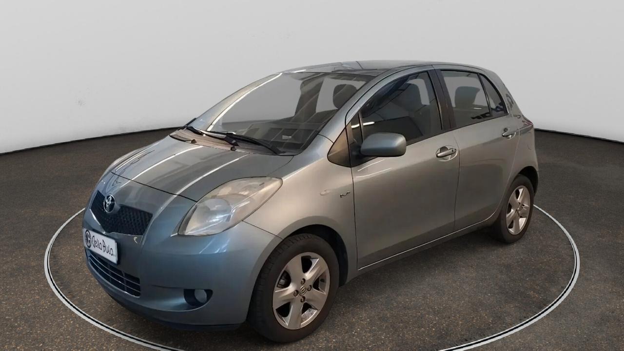 Toyota Yaris 1.4 D-4D 5 porte Sol