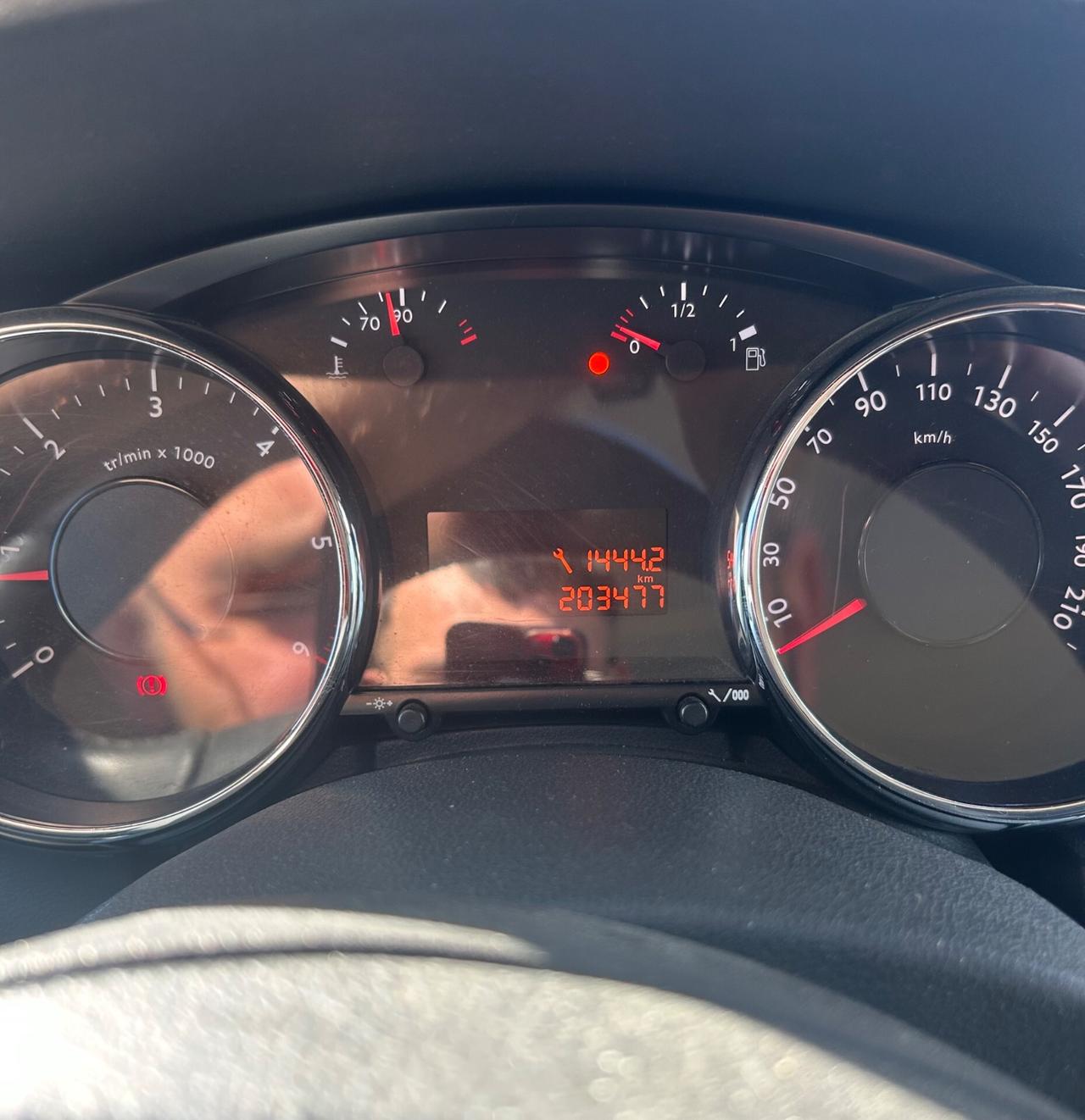 Peugeot 5008 HDi Business 7p. Neopatentati 2011