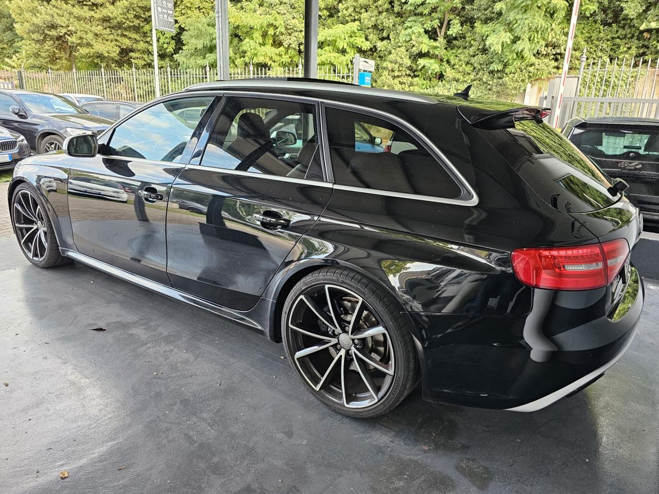 Audi A4 RS4 AVANT 4.2 V8 TFSI 450CV