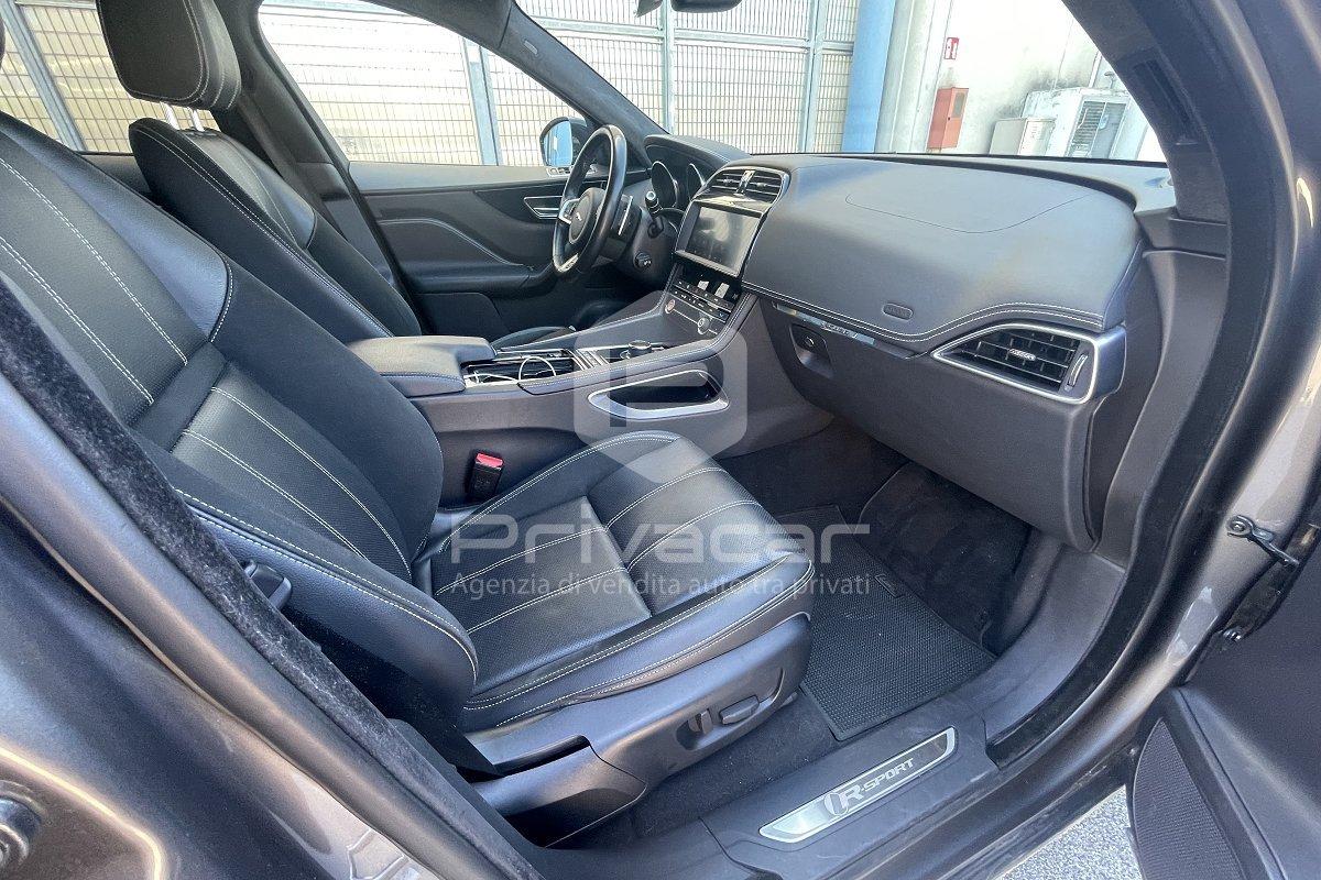 JAGUAR F-Pace 2.0 D 240 CV AWD aut. R-Sport