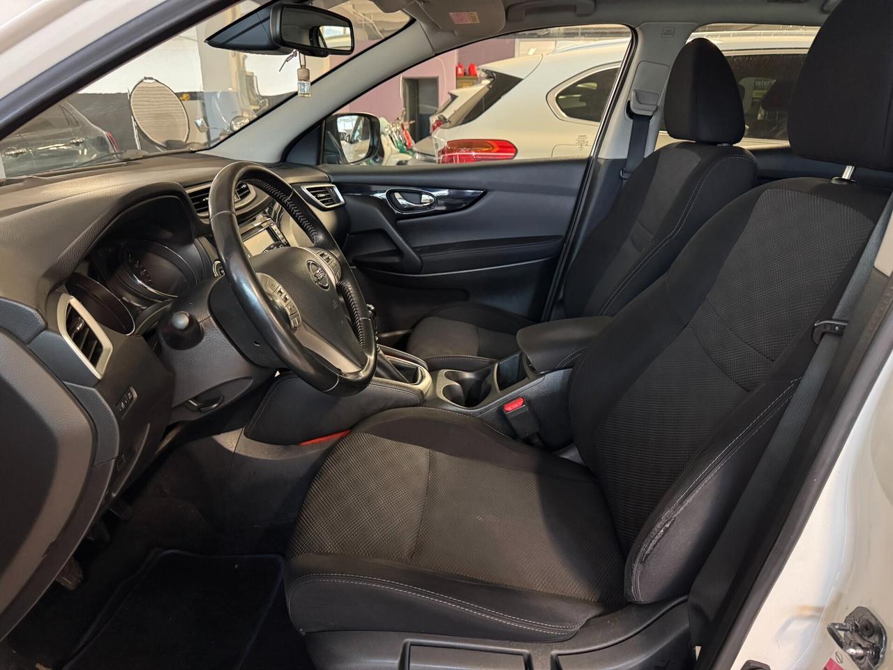Nissan Qashqai 1.6 dCi 2WD 360 EURO 6B