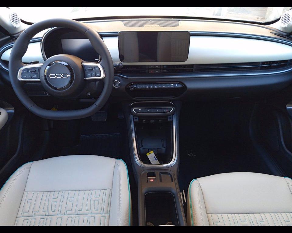 FIAT 600 1.2 hybrid La Prima 110cv auto del 2026