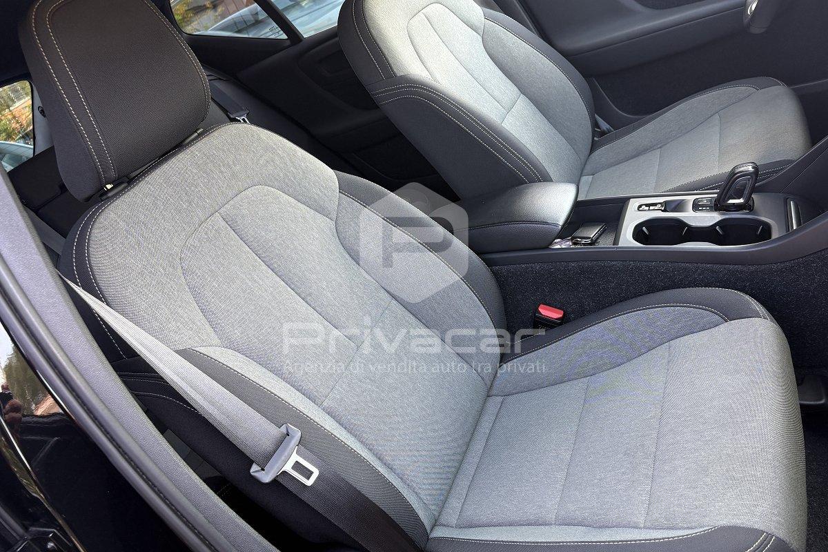 VOLVO XC40 T5 Recharge Plug-in Hybrid Inscription
