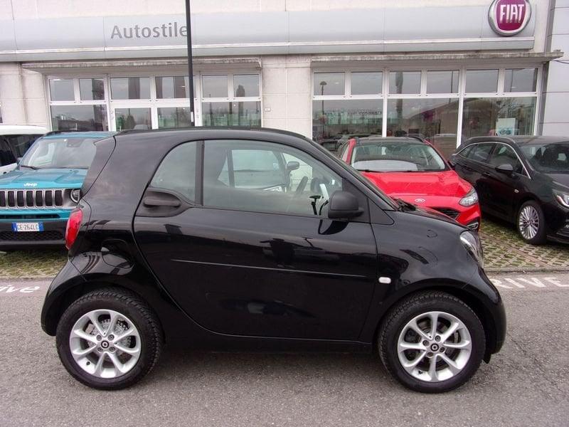 smart fortwo 70 1.0 Youngster
