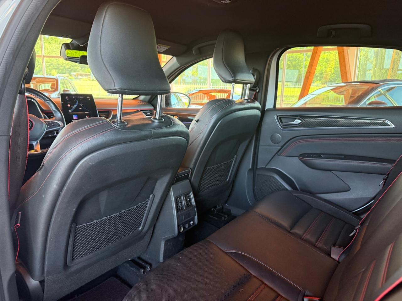Renault Arkana Hybrid E-Tech 145 CV R.S. Line