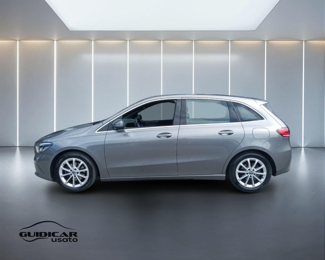 Mercedes-Benz Classe B - W247 2018 - B 180 d Sport Plus auto