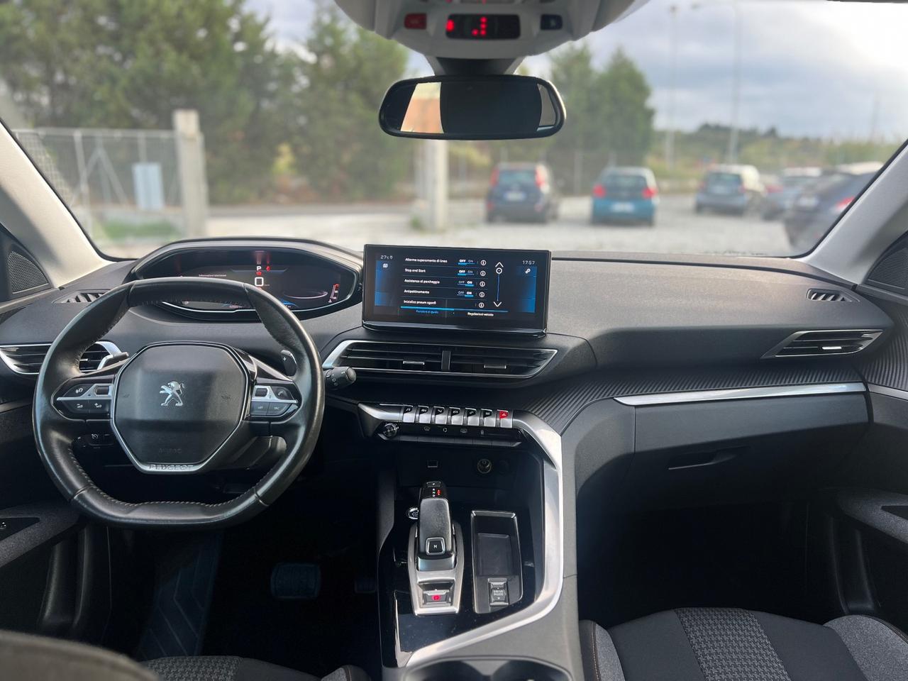 Peugeot 3008 BlueHDi 130 S&S Allure