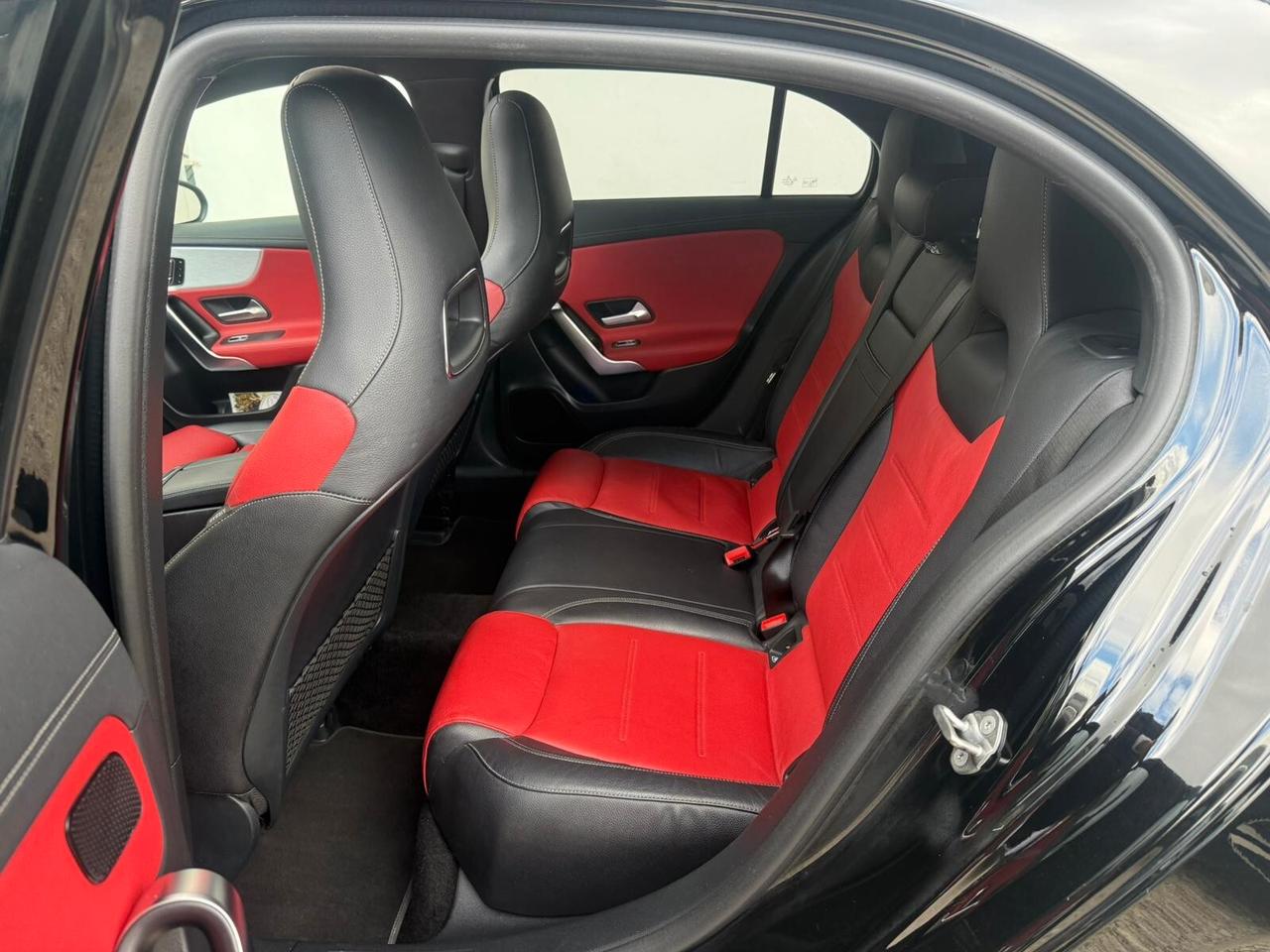 Mercedes-benz A 200 d Automatic Premium Amg