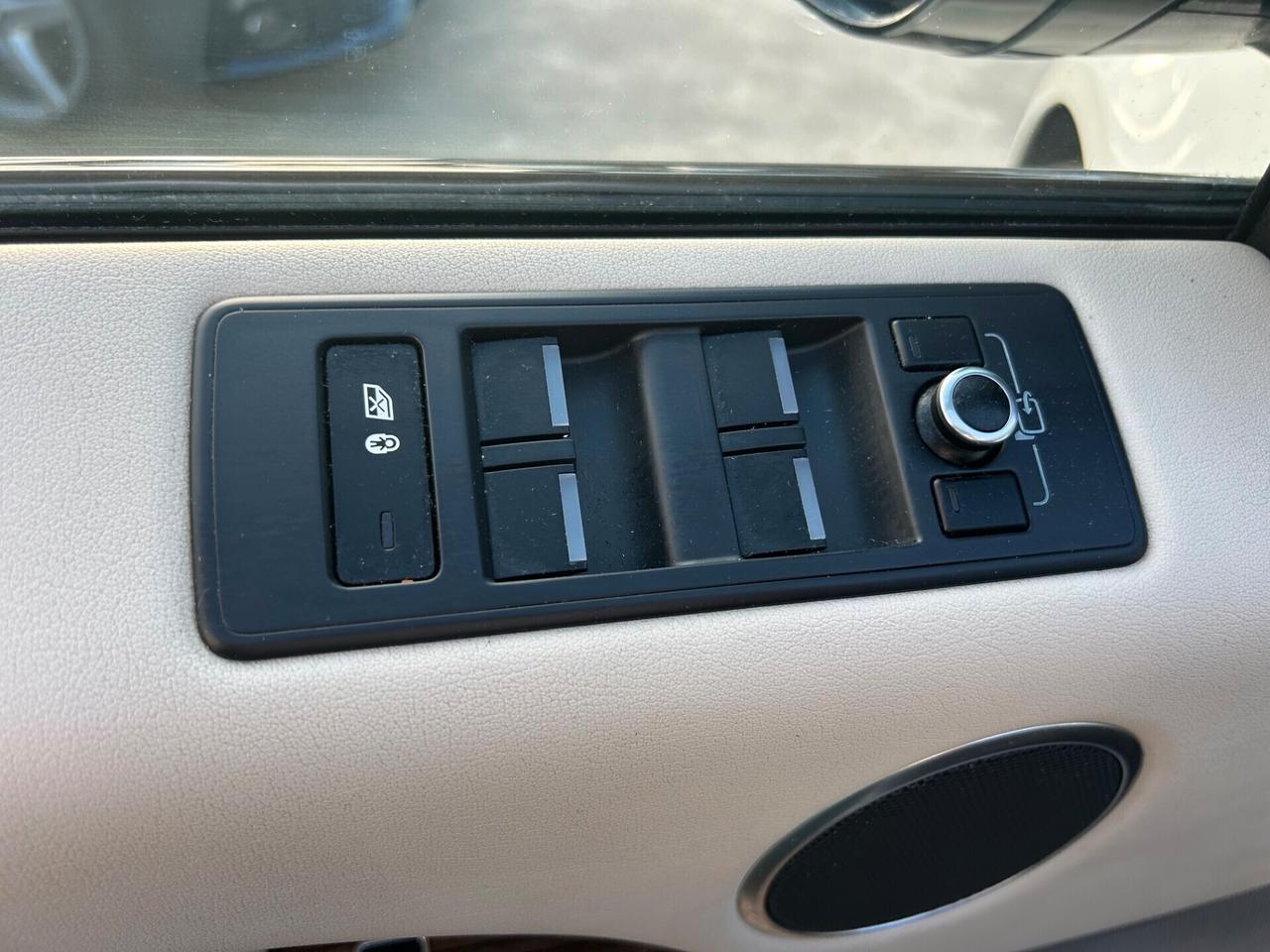 Land Rover Range Rover Sport Range Rover Sport 3.0 TDV6 HSE Dynamic