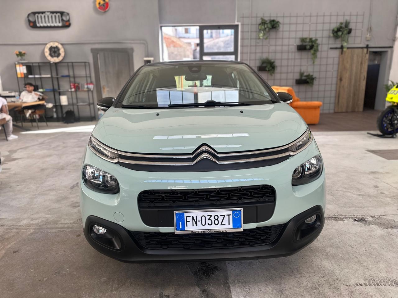 Citroen C3 PureTech 82 GPL Shine