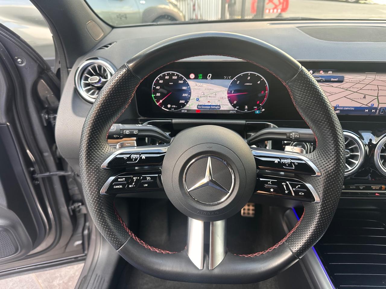 Mercedes-benz GLA 200 180 d Automatic AMG Line Premium
