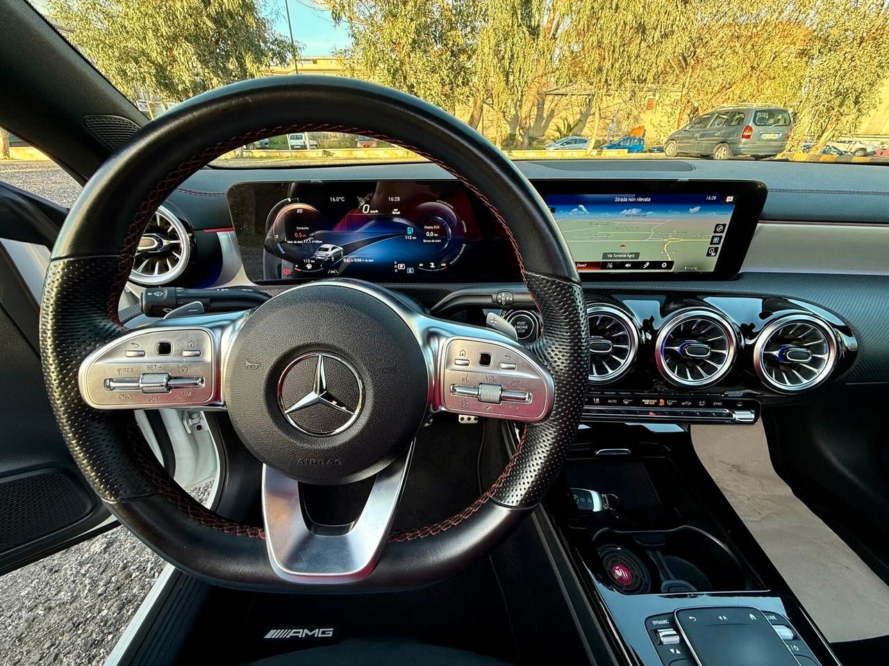 MERCEDES- BENZ CLA 180 D AUTOMATIC AMG LINE PREMIUM