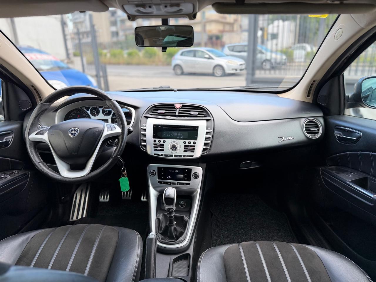 Lancia Delta 1.6 MJT DPF Platino + TETTO
