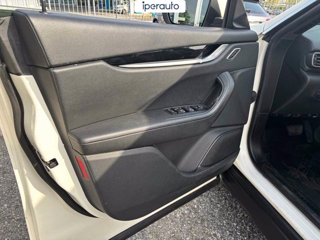 MASERATI Levante 3.0 v6 275cv auto **MOTORE NUOVO** del 2016