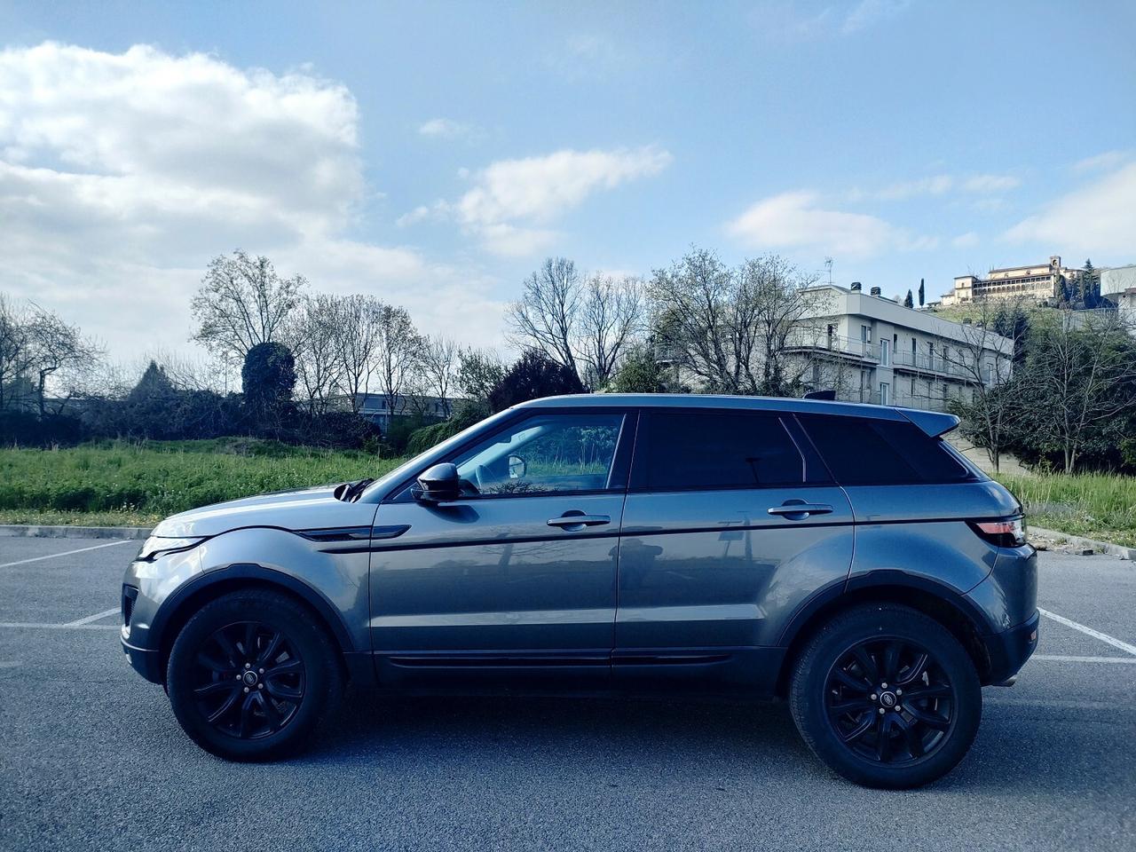 LAND ROVER Range Rover Evoque 5p 2.0 td4 SE 150cv