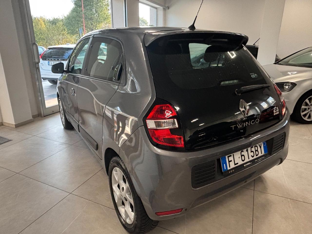 Renault Twingo SCe EDC La Parisienne