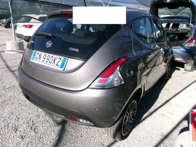 LANCIA Ypsilon 1.0 FireFly 5 porte S&S Hybrid Gold