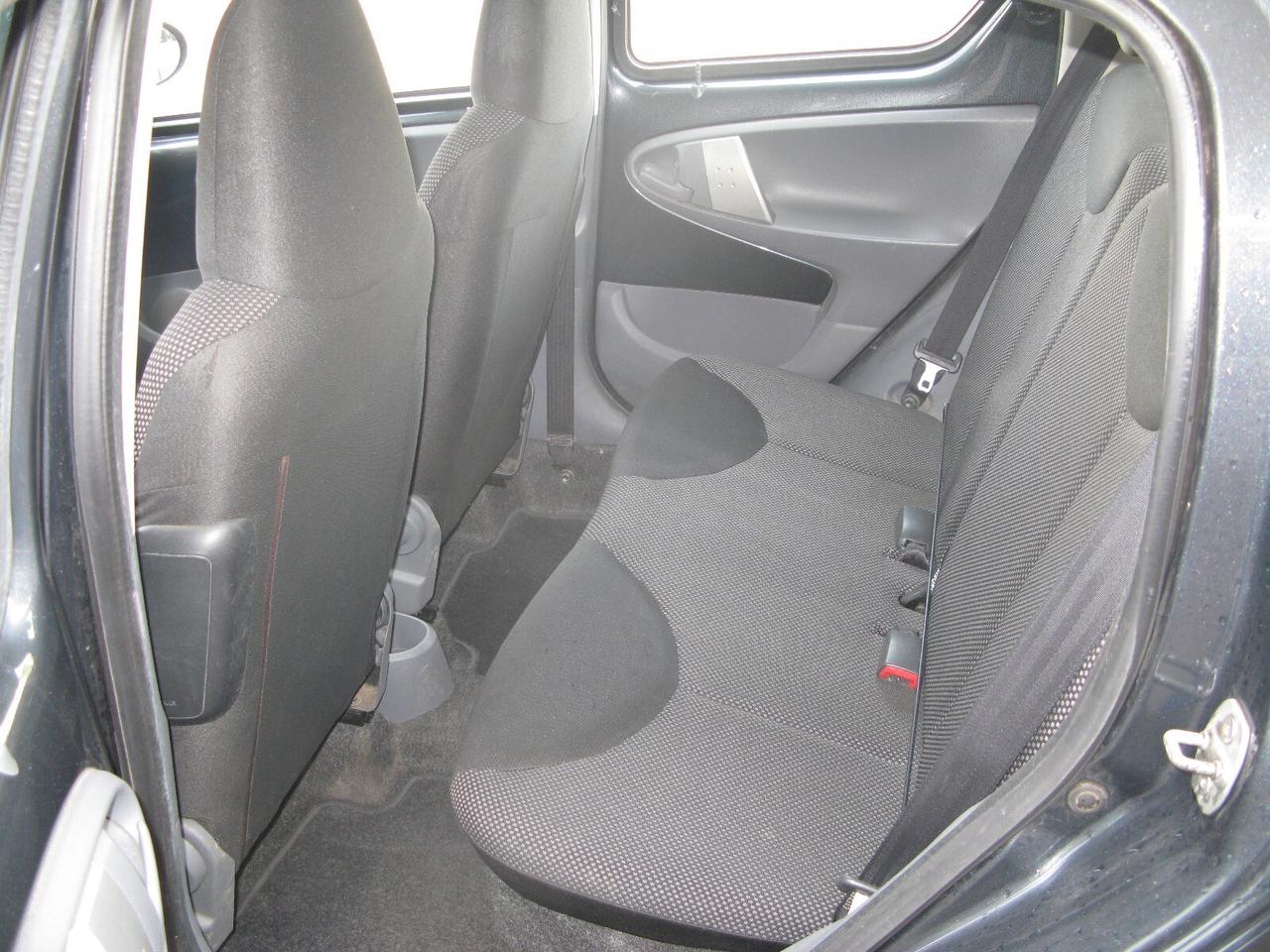 Toyota Aygo 1.0 12V VVT-i 5 porte