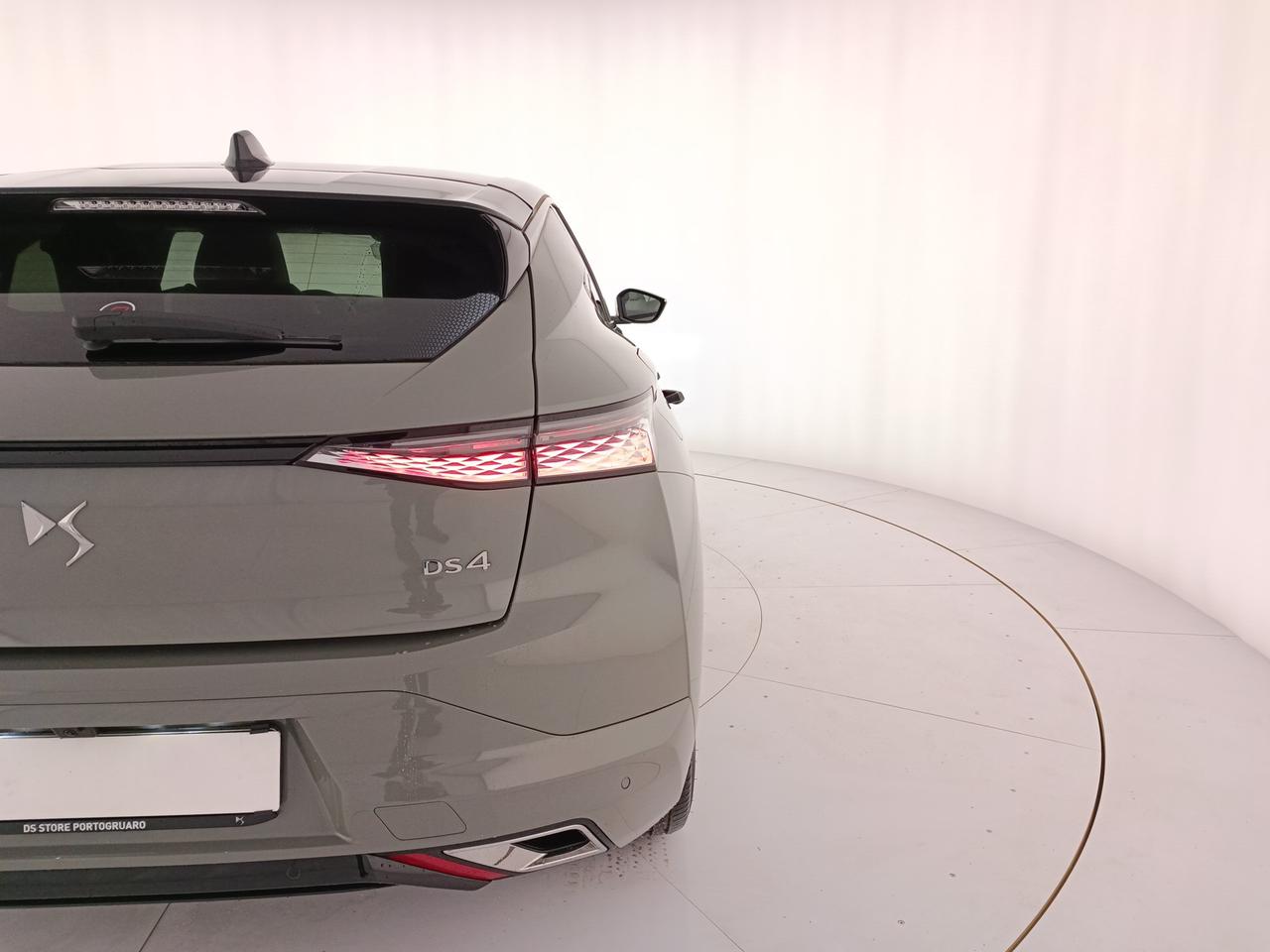 DS DS4 Esprit de Voyage E-TENSE 225cv