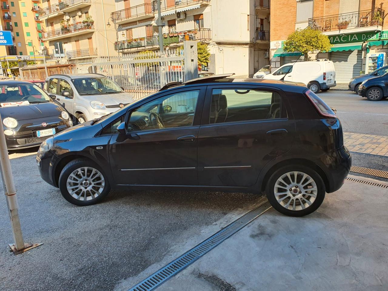 Fiat Grande Punto 1.4 GPL /TETTO PANORAMICO/PDC/BLUETOOTH;CRUISE CONTROL