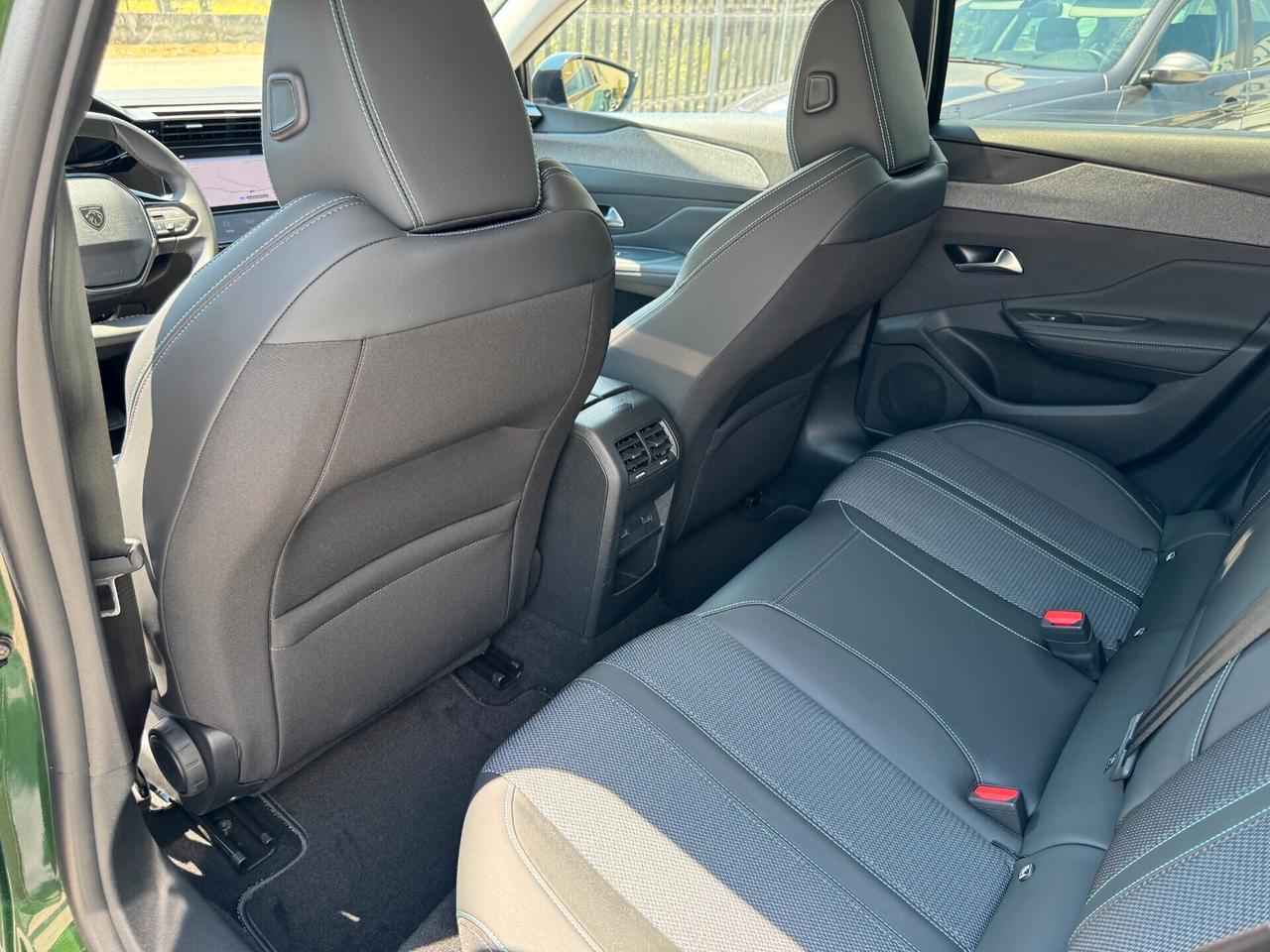Peugeot 308 BlueHDi 130 S&S EAT8 Allure