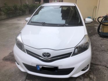 Toyota Yaris 1.0 5 porte Lounge 2014 km 47000