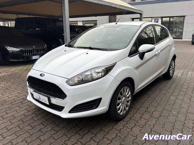 FORD Fiesta 5 porte IMPIANTO GPL DELLA CASA MADRE BEN TENUTA!!