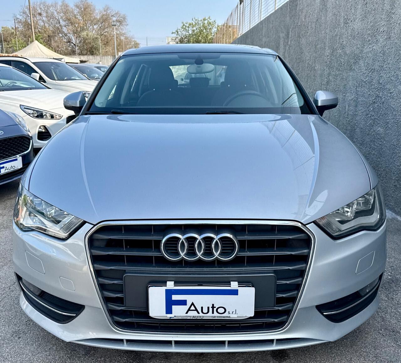 Audi A3 1.6 TDI,TETTO APRIBILE ,Climatronic bizona,Navi,ecc.