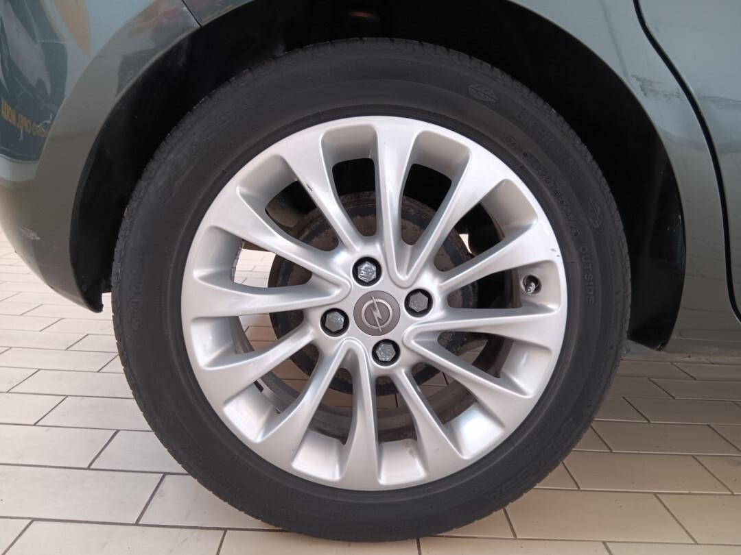 Opel Corsa Innovation 1.2 (69 cv)