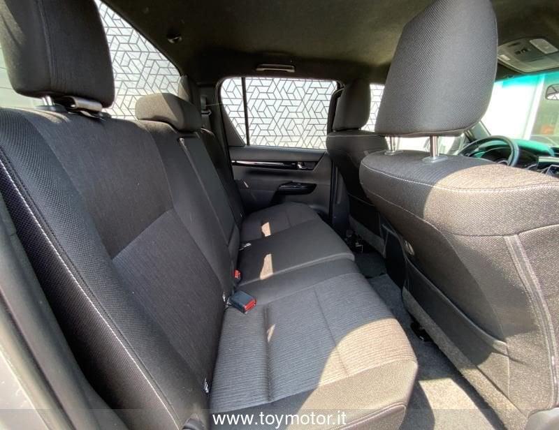 Toyota Hilux 4ª serie 2.4 D-4D 4WD 4 porte Double Cab Lounge