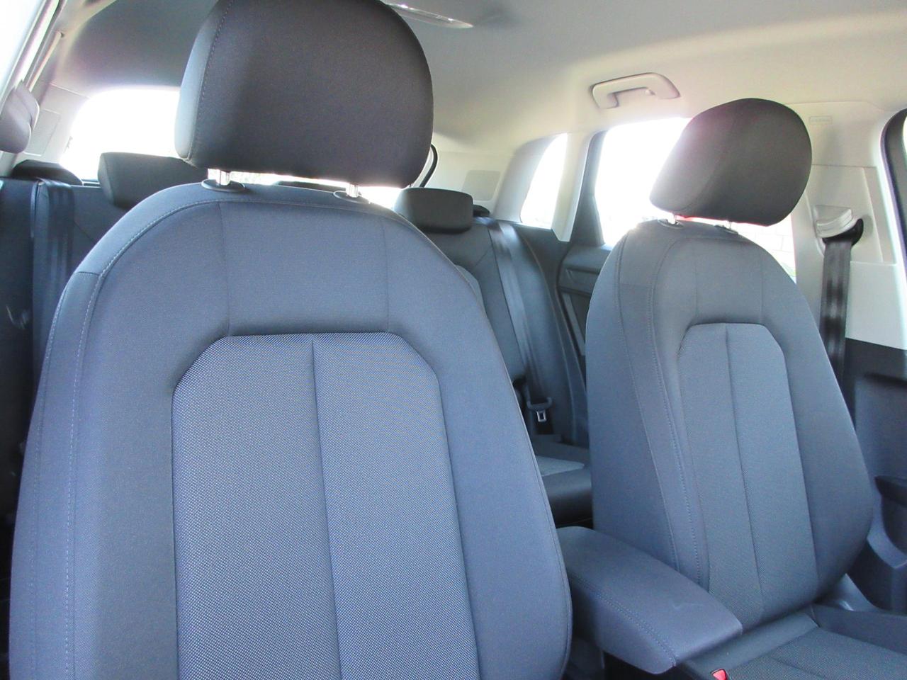 Audi Q3 35 2.0 tdi s-tronic