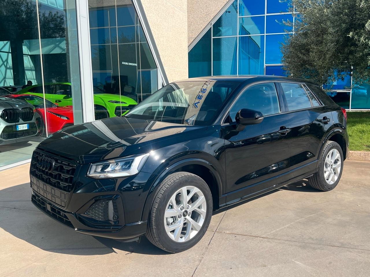 Audi Q2 30 1.0 116CV tfsi Business Advanced - possibilità noleggio no scoring