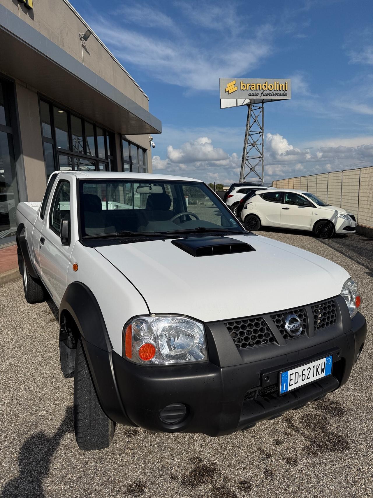 Nissan NP300 2.5 tdi 2p. King Cab my10" 50000km