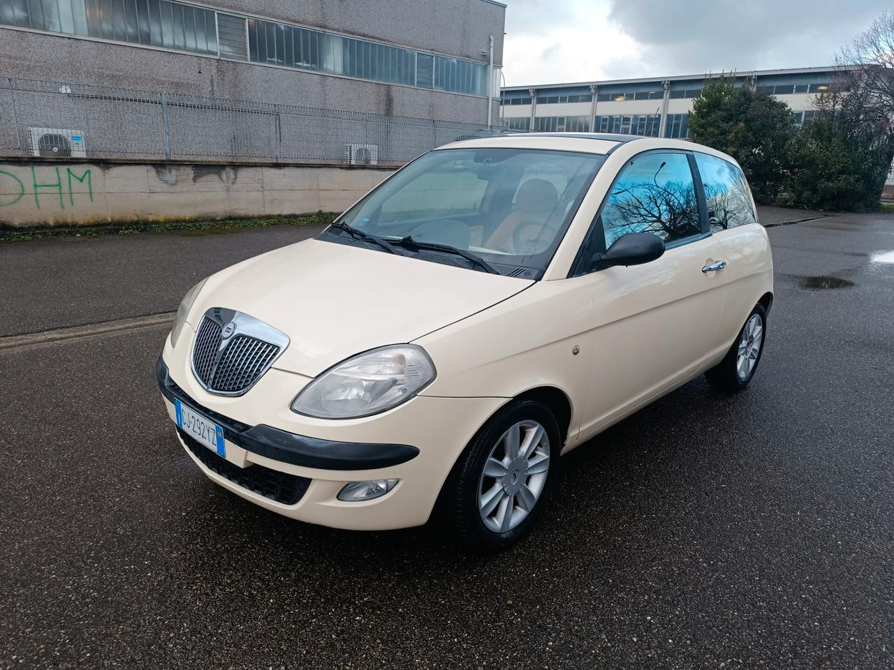 Lancia Ypsilon 1.3 Multijet TETTO APRIBILE