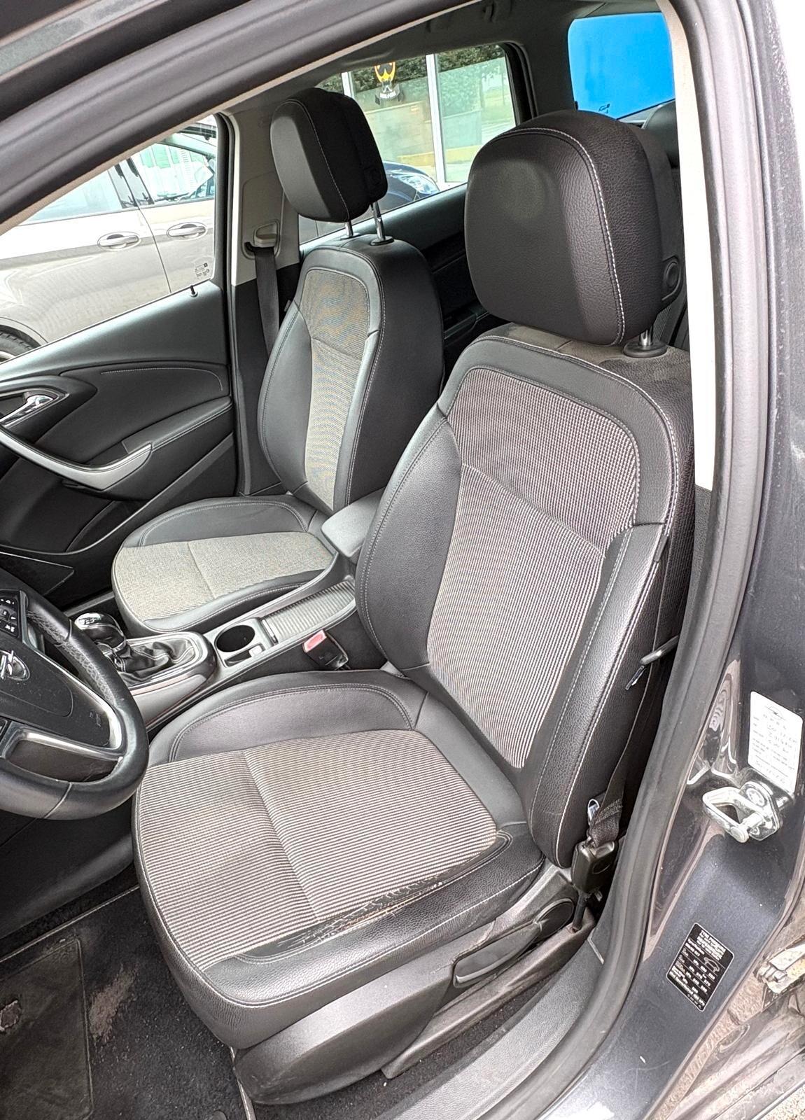 Opel Astra 1.7 CDTI 125CV Sports Tourer Cosmo