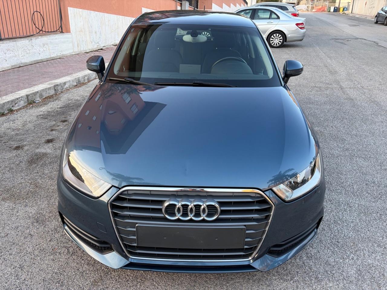 Audi A1 SPB 1.4 TDI Admired