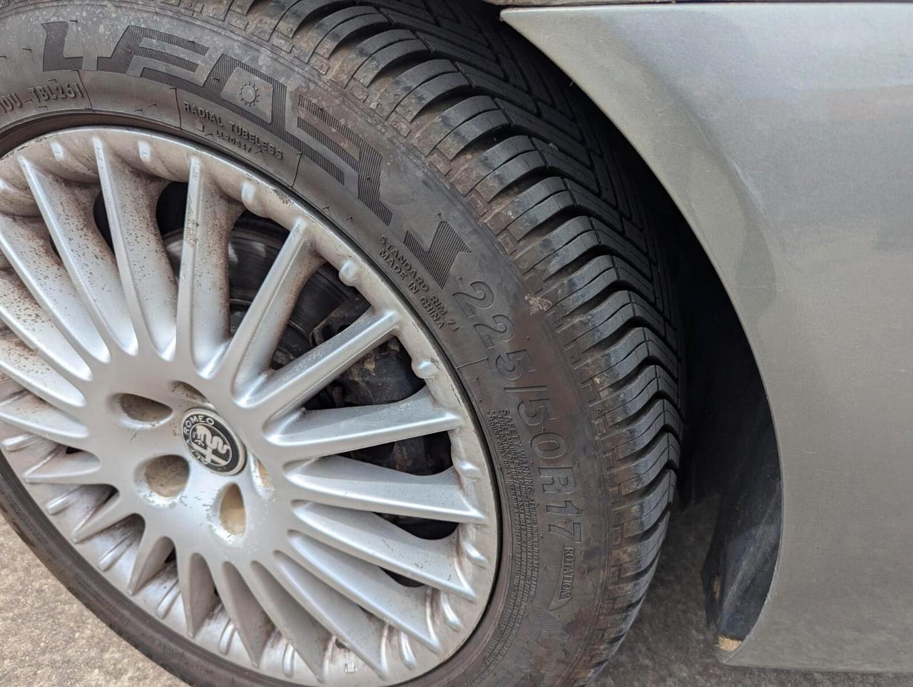 Alfa Romeo 159 1.9 JTDm Sportwagon Distinctive
