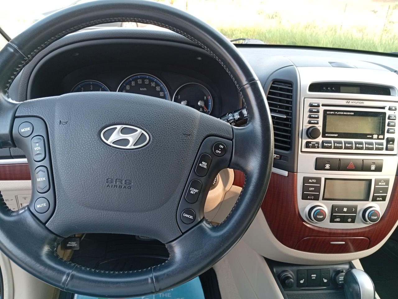 Hyundai Santa Fe Santa Fe 2.2 CRDi VGT aut.Dyn. Sun 5p.ti