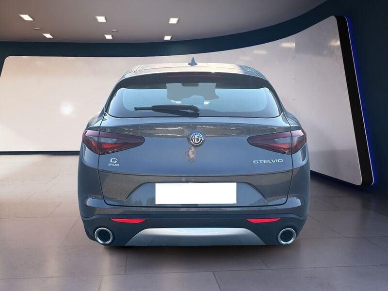 Alfa Romeo Stelvio 2020 2.2 t Business Q4 190cv auto