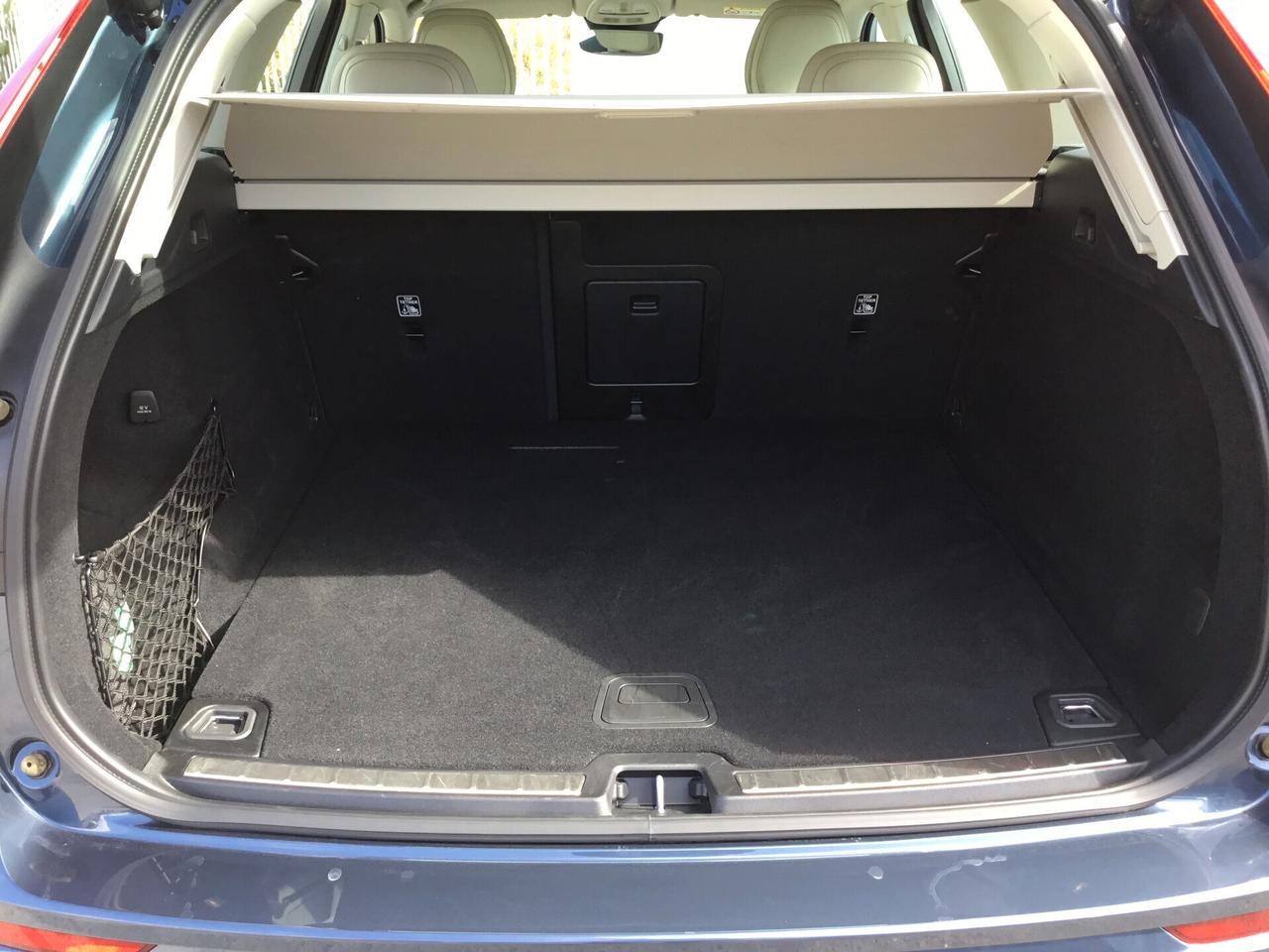 Volvo XC60 B4 (d) AWD Geartronic Inscription