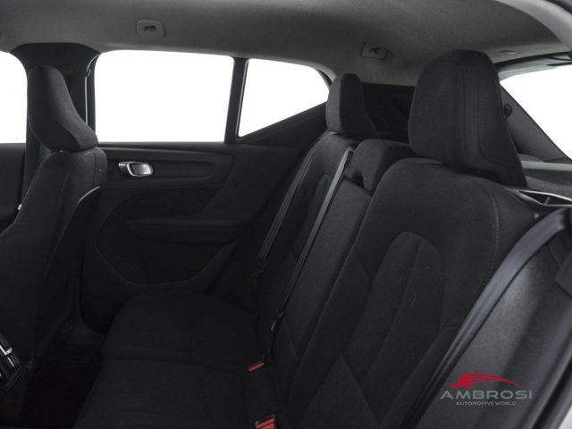 VOLVO XC40 2.0 b3 Essential auto