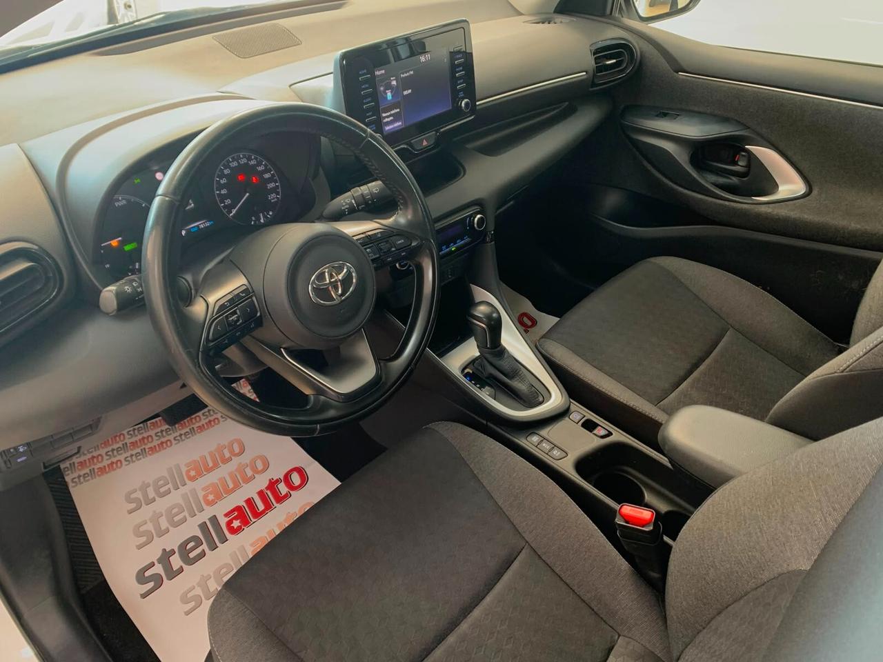 Toyota Yaris 1.5 Hybrid 5p. Business *IVA DEDUCIBILE*