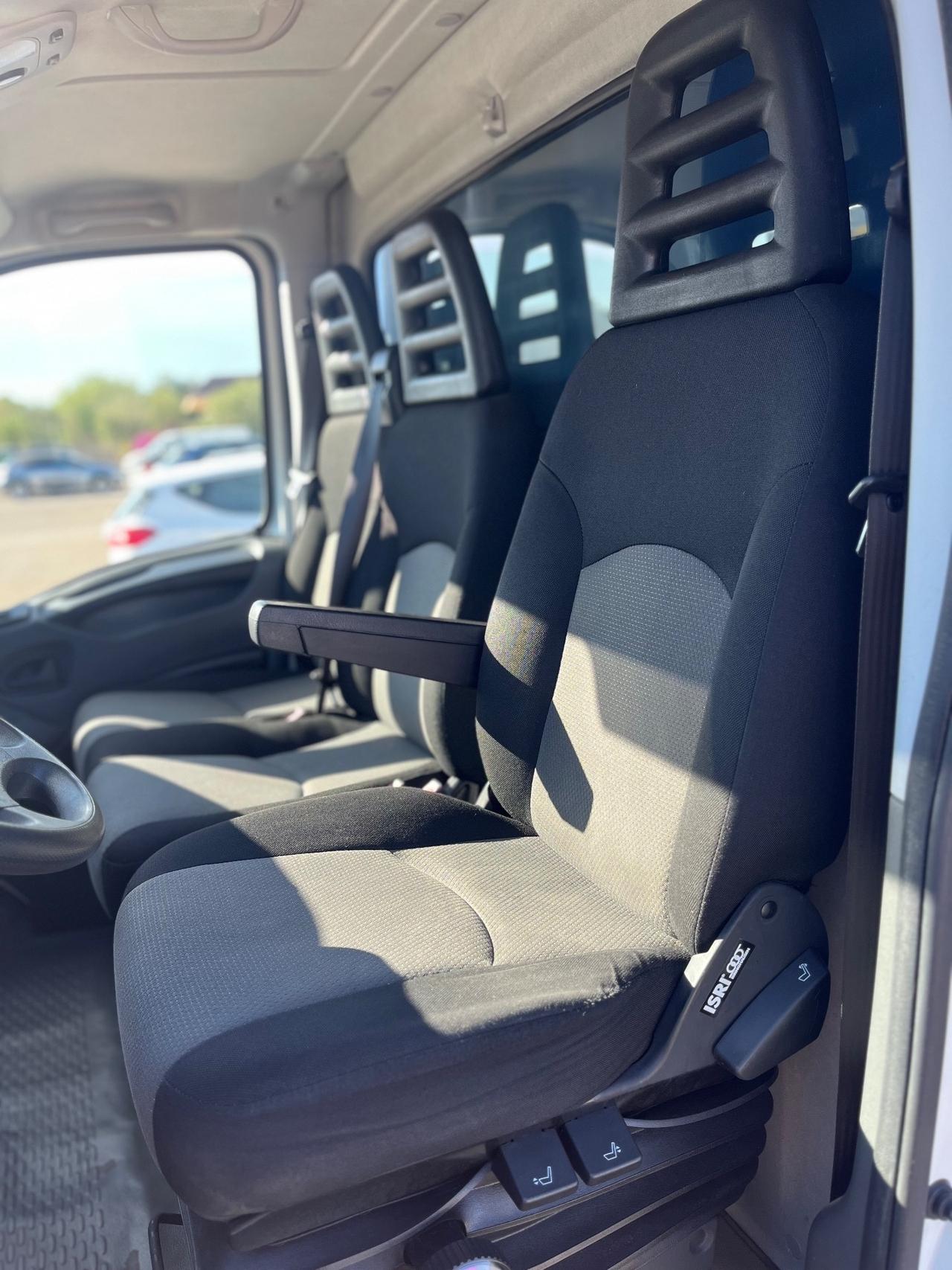 Iveco Daily telonato